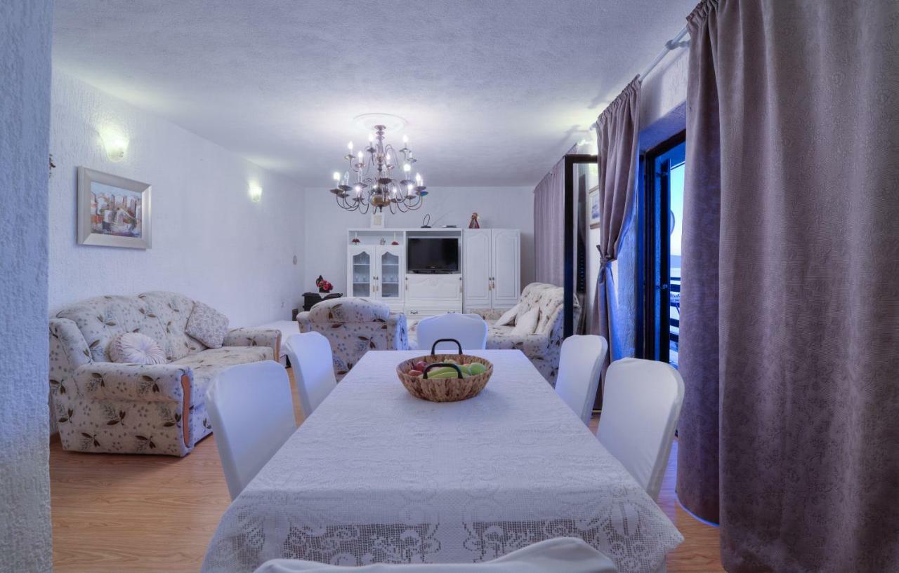 Apartment Lea Senj  Bagian luar foto