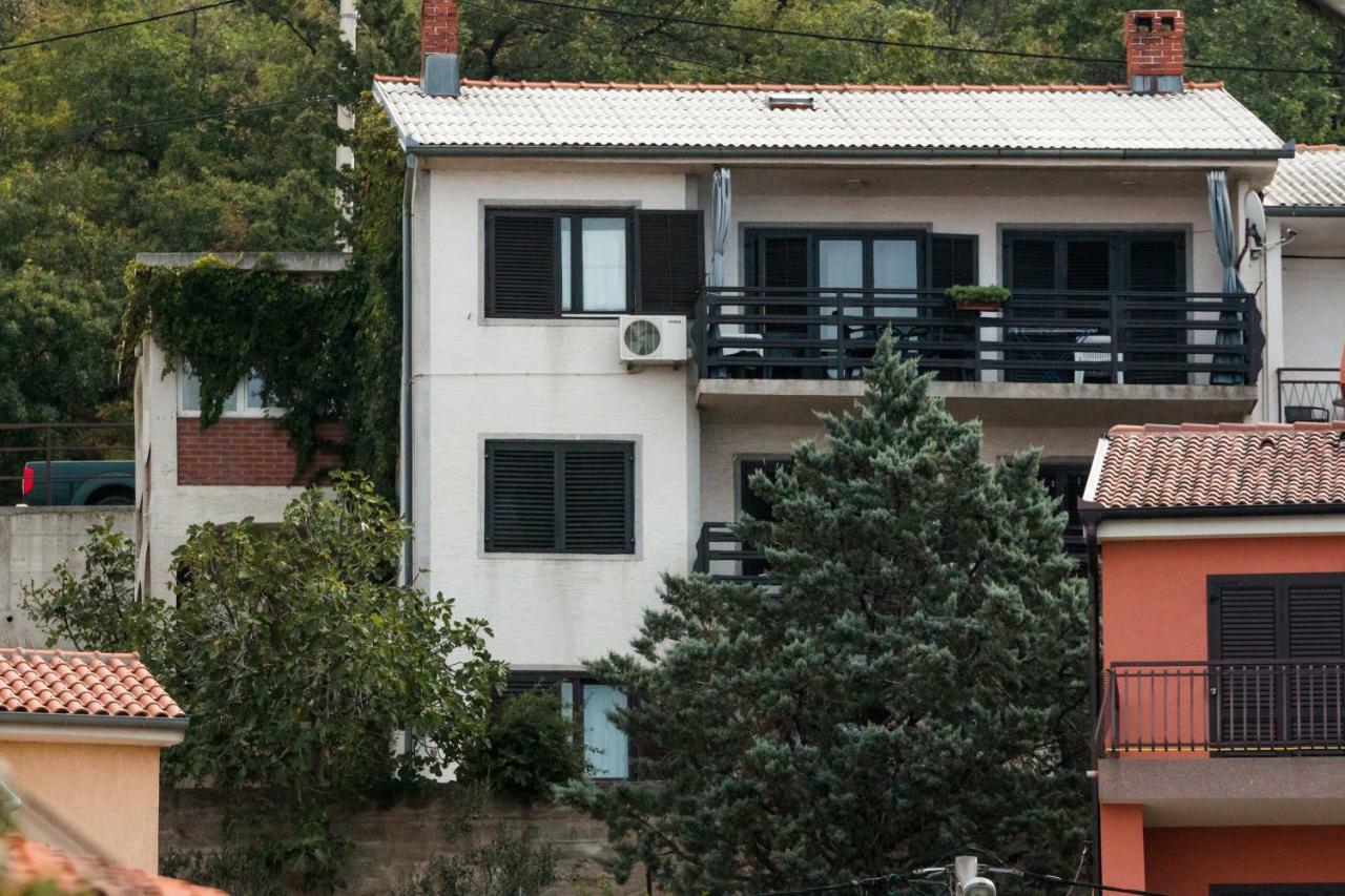 Apartment Lea Senj  Bagian luar foto